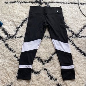 VS pink workout leggings never worn